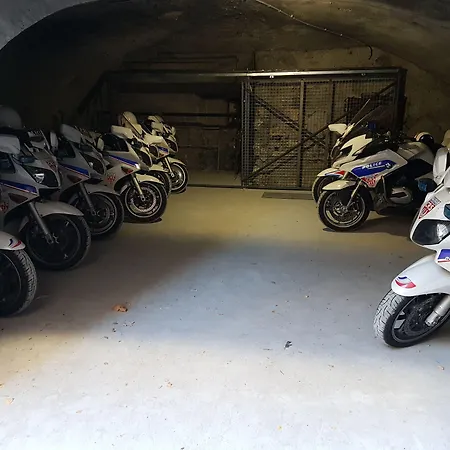 ドゥ ラ プラセット バルセロネート ホテル バルスロネット