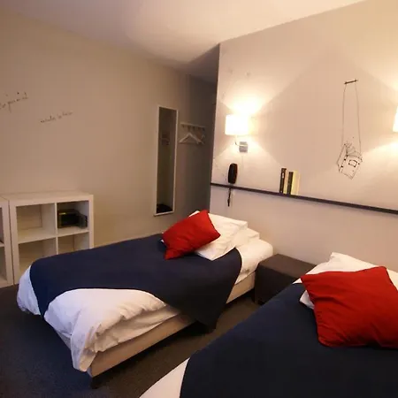 ホテル ドゥ ラ プラセット バルセロネート 2*