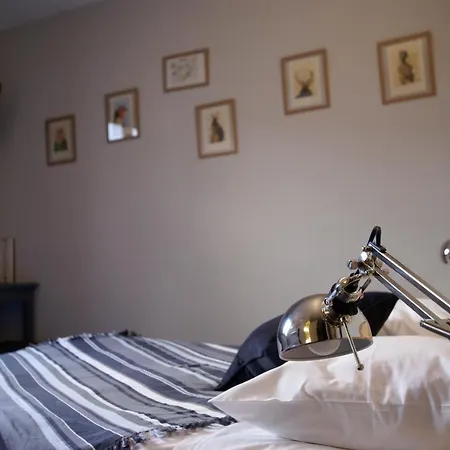 ドゥ ラ プラセット バルセロネート ホテル 2*