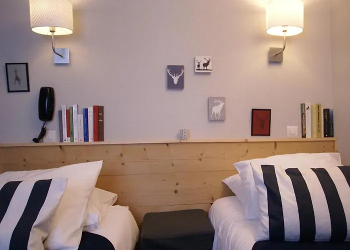 De La Placette Hotel 2*