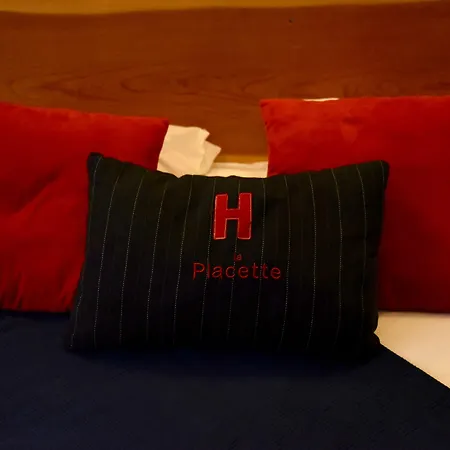 De La Placette 호텔 2*