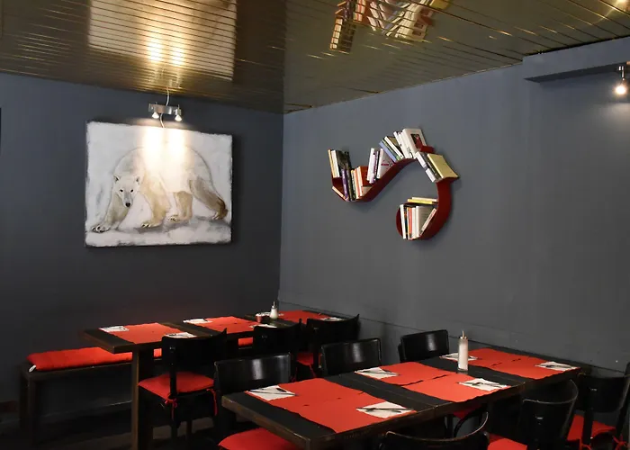 De La Placette Hotel